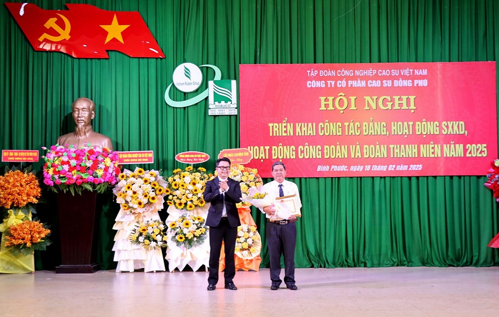 Cao su Đồng Phú có 19 năm liền năng suất vườn cây trên 2 tấn/ha